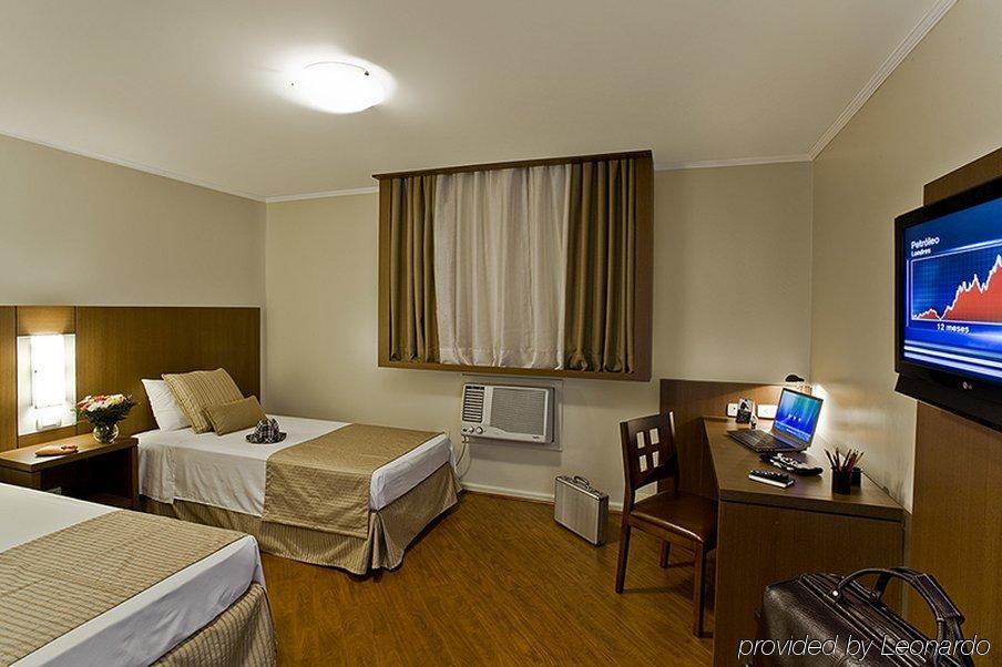 Hotel Deville クリチバ 部屋 写真